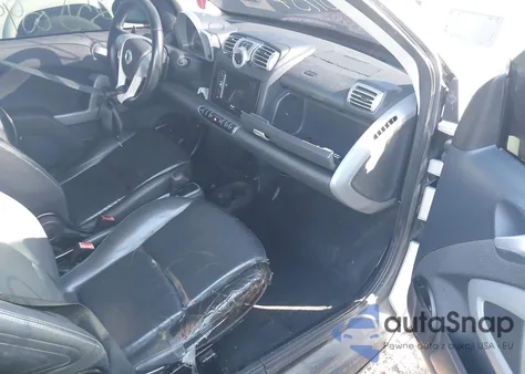 2008 Smart Fortwo Passion/Pure z USA, uszkodzony, nr VIN WMEEJ31X28K119962